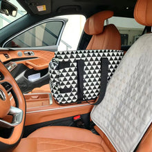 Cargar imagen en el visor de la galería, Transportín Portátil para Coche – Asiento de Seguridad para Gatos y Perros Pequeños
