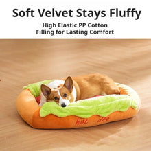 Cargar imagen en el visor de la galería, Cama con Forma de Perrito Caliente – Divertida y Acogedora para Gatos y Perros
