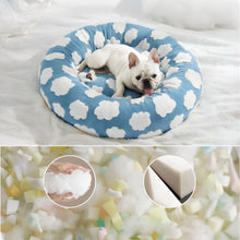 Cargar imagen en el visor de la galería, Cama Redonda Todo Terreno para Perros y Gatos – Confort en Todas las Estaciones
